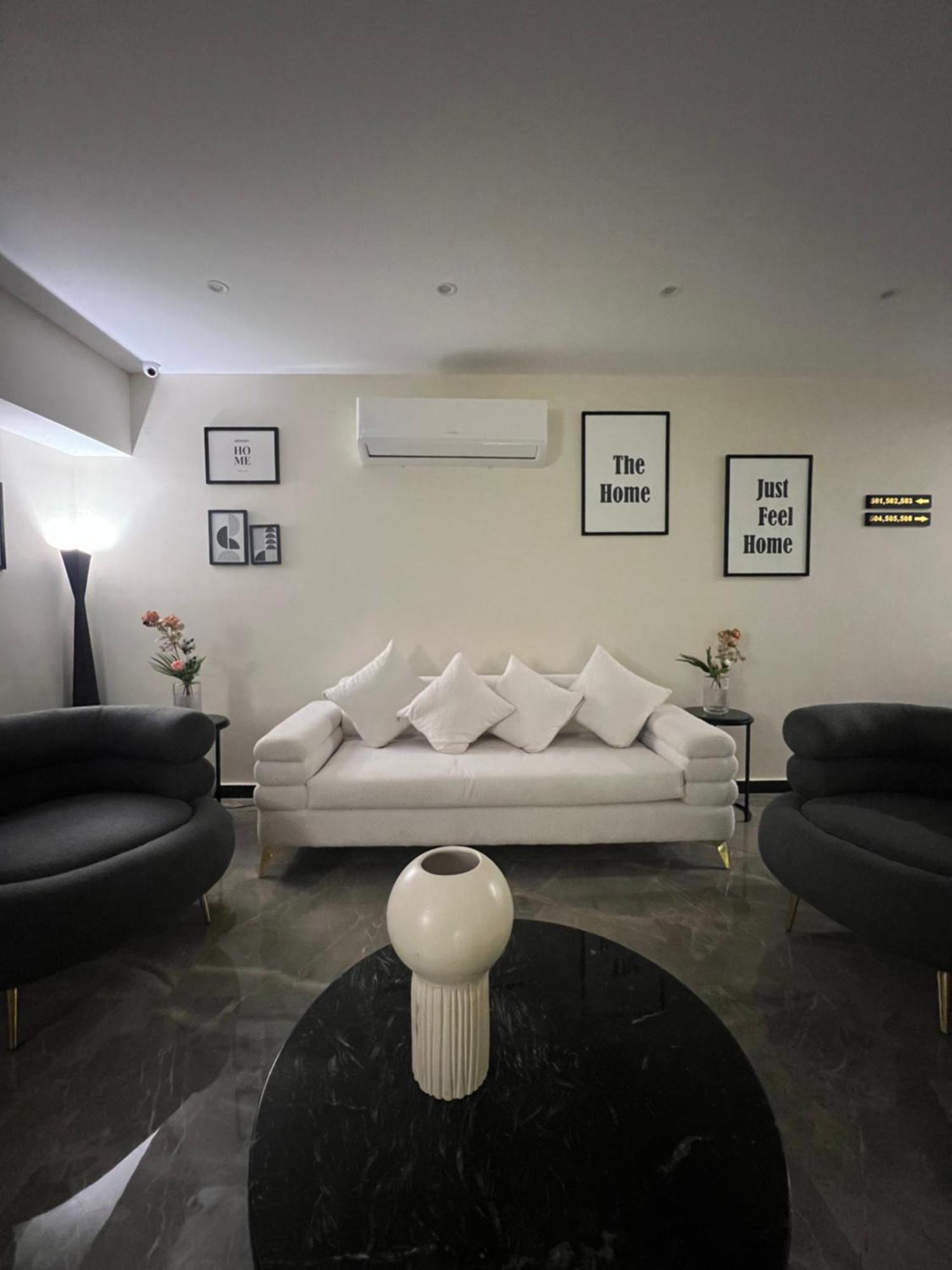 The Home Boutique Hotel Pyramids Inn Kafret el-Gabal Exterior foto