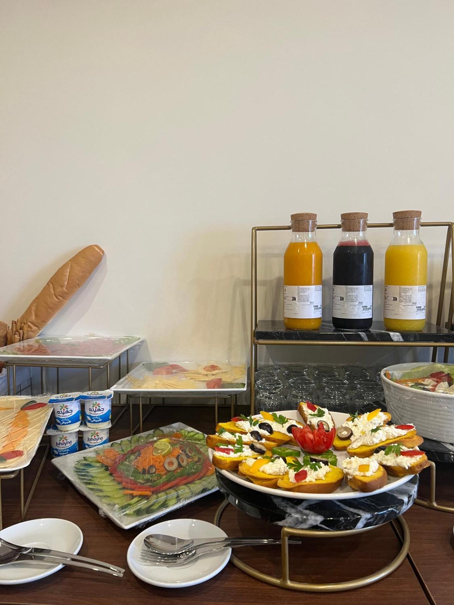 The Home Boutique Hotel Pyramids Inn Kafret el-Gabal Exterior foto