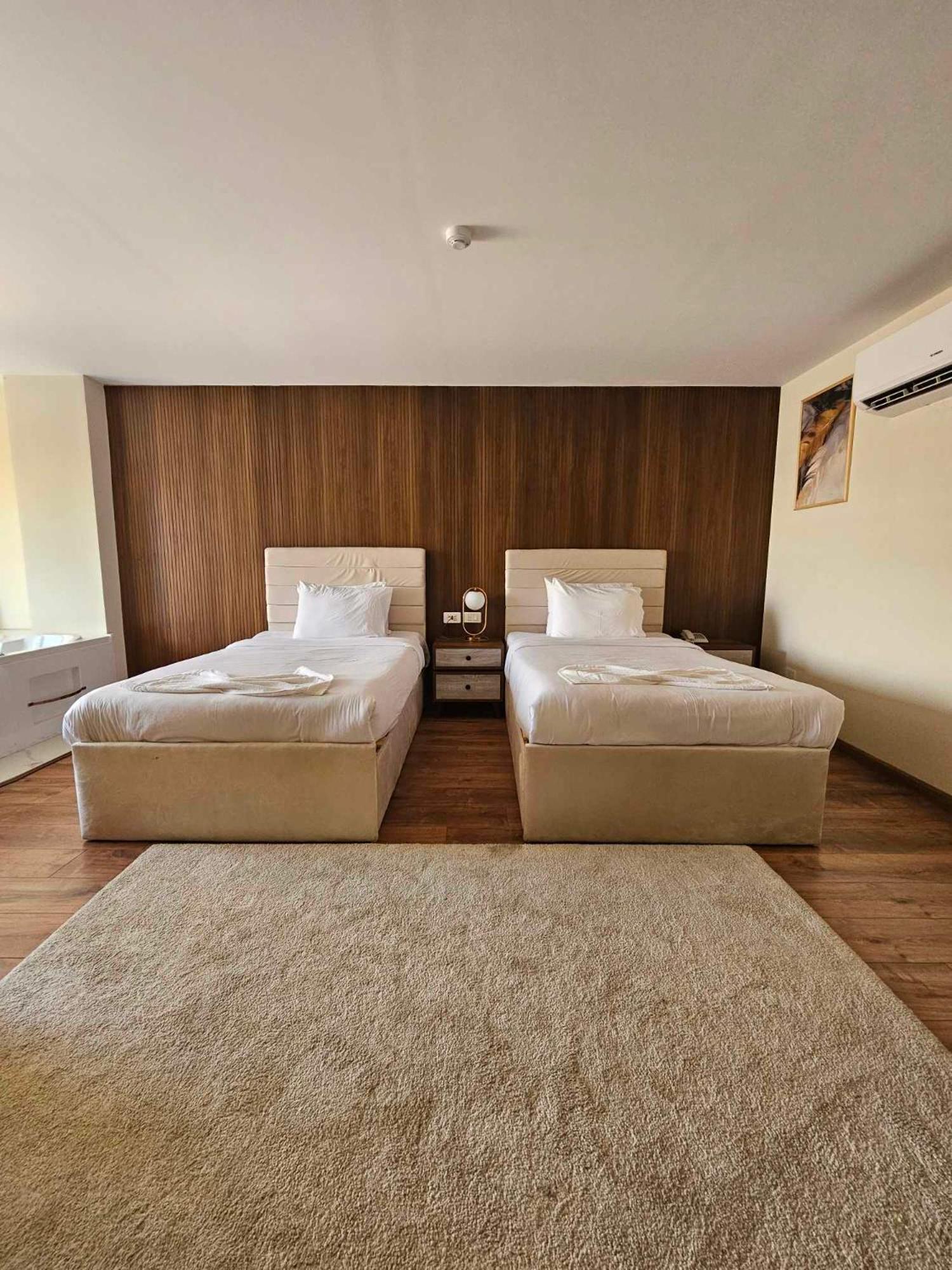 The Home Boutique Hotel Pyramids Inn Kafret el-Gabal Exterior foto