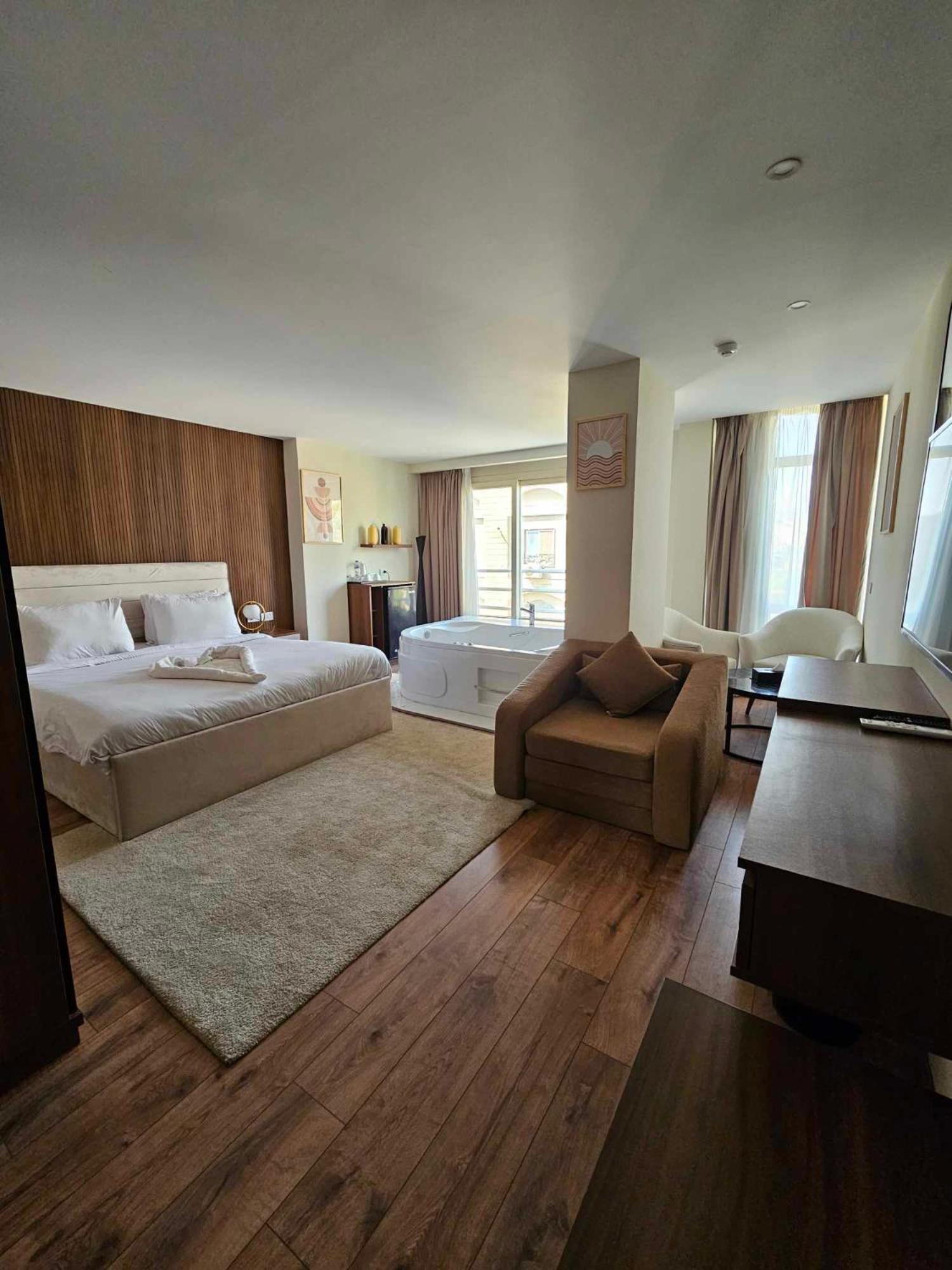 The Home Boutique Hotel Pyramids Inn Kafret el-Gabal Exterior foto